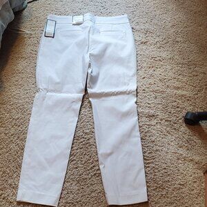 Brand New skinny pants